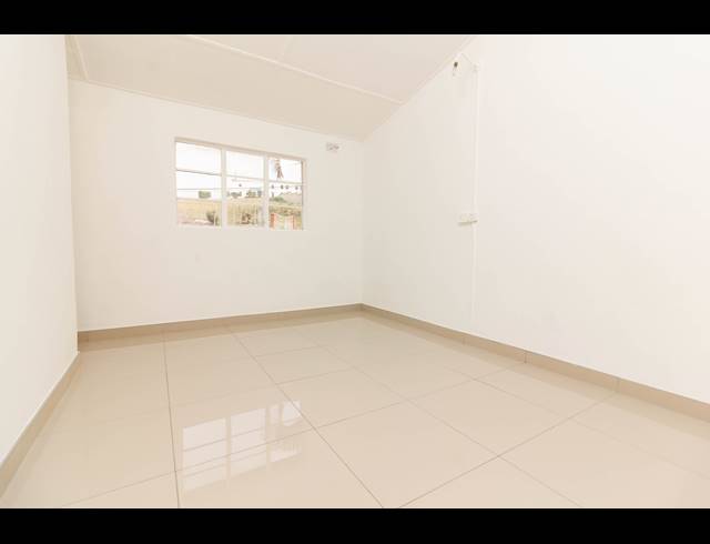 2 BEDROOM HOUSE RENTED IN MONTFORD